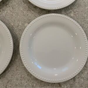 POTTERY BARN Emma pure white stoneware. Set of 4
Never used,